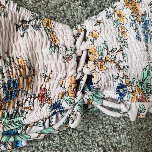 Floral bikini top - Picture 3 of 8